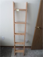 Wooden Quilt Ladder