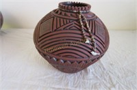 Talking Earth pottery by Steve Smith "Traditional