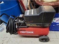 Craftsman 12gallon 1.5hp air compressor with hose