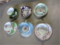 Teacups and saucers - excellent condition