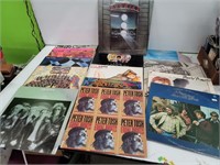 39 VTG classic rock records Queen, Doobies, Cars