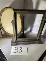 2 Vintage Standing Frames- oval