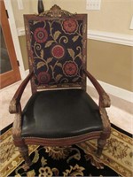 Leather / Upholstered Arm Chair