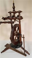 ANTIQUE CASTLE OR PARLOR SPINNING WHEEL