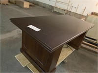 New walnut  lifting 30"-48" executive desk 3' x 6'