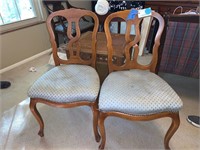 PAIR OF GREAT WOODEN ANTIQUE CHAIRS