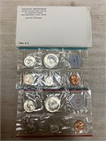 1964 UNC COIN SET SILVER