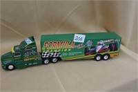 1:64 Kentworth Truck & Trailer Formula 1 Race Team