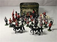 Lot Of Plastic Soldiers In Tin