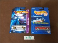 2 Hotwheel cars collectable