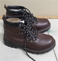 Alpinetek Boots size 8