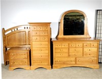 Sumter Cabinet Co. (4) Bedroom Set