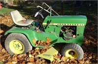 John Deere 112 Lawn Tractor w/46in Deck