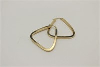 14kt gold earrings 3.91g