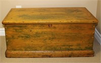 Pine blanket box, with side storage