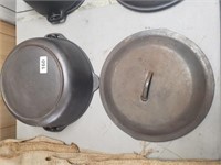 CAST IRON 12 DUTCH OVEN MADE IN USA