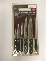 New 7 Piece Knife Set
