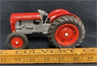 Ferguson 33 Special Diecast Tractor