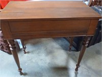 Piano desk