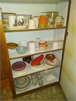 Estate lot of pottery and miscellaneous