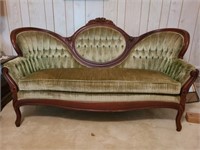 Beautiful vintage green victorian couch