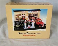 Snap On Working Truck Set - 2 Trucks