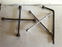 (3) tire bars