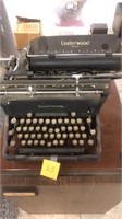vintage Underwood typewriter non electric