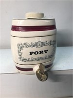 Vintage wade pottery England port wine liquor