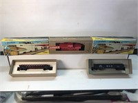 Vintage Varner Ho scale train cars with original