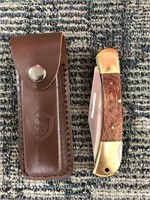 GW Folding knife w/ case