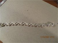 925 Italy Silver Bracelet w/Safety Latch-14.7 g