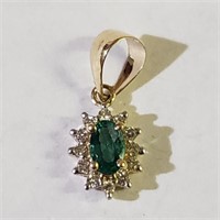 $800 14K Diamond(0.1ct) Emerald(0.2ct) Pendant