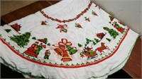 Oval Christmas Table Cloth 56inWx78inL