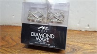 NEw Moda 4 PC Diamond Wave Napkin Ring Set