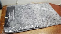 NEW Nova Home Collection 2 PC Bath Mat Set #Grey