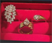 D - LOT OF 3 NICE COSTUME JEWELRY RINGS
