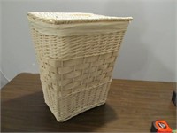 White Wicker Laundry Hamper with Removable Top