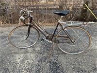 Vintage Schwinn Suburban Women's Bicycle