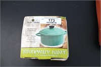Stoneware Baker Pot