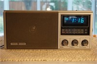 GE AM/FM Clock Radio