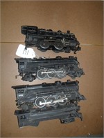 4 LIONEL TRAINS