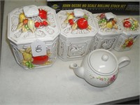 4PC CANNISTER SET AND TEAPOT
