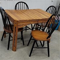 Oak table and 4 chairs