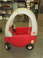 Little Tikes Cozy Coop - pick up only no holds