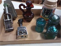 Flat of assorted items