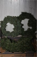 2 Wreaths & 2 x 4Ft Garlands