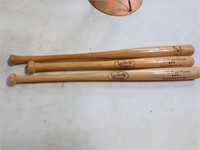 Louisville Slugger mini  bats