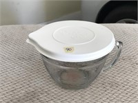 Pampered Chef Mixing Bowl with Lid