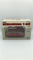 Case International Harvester T-340 1/16 Tractor